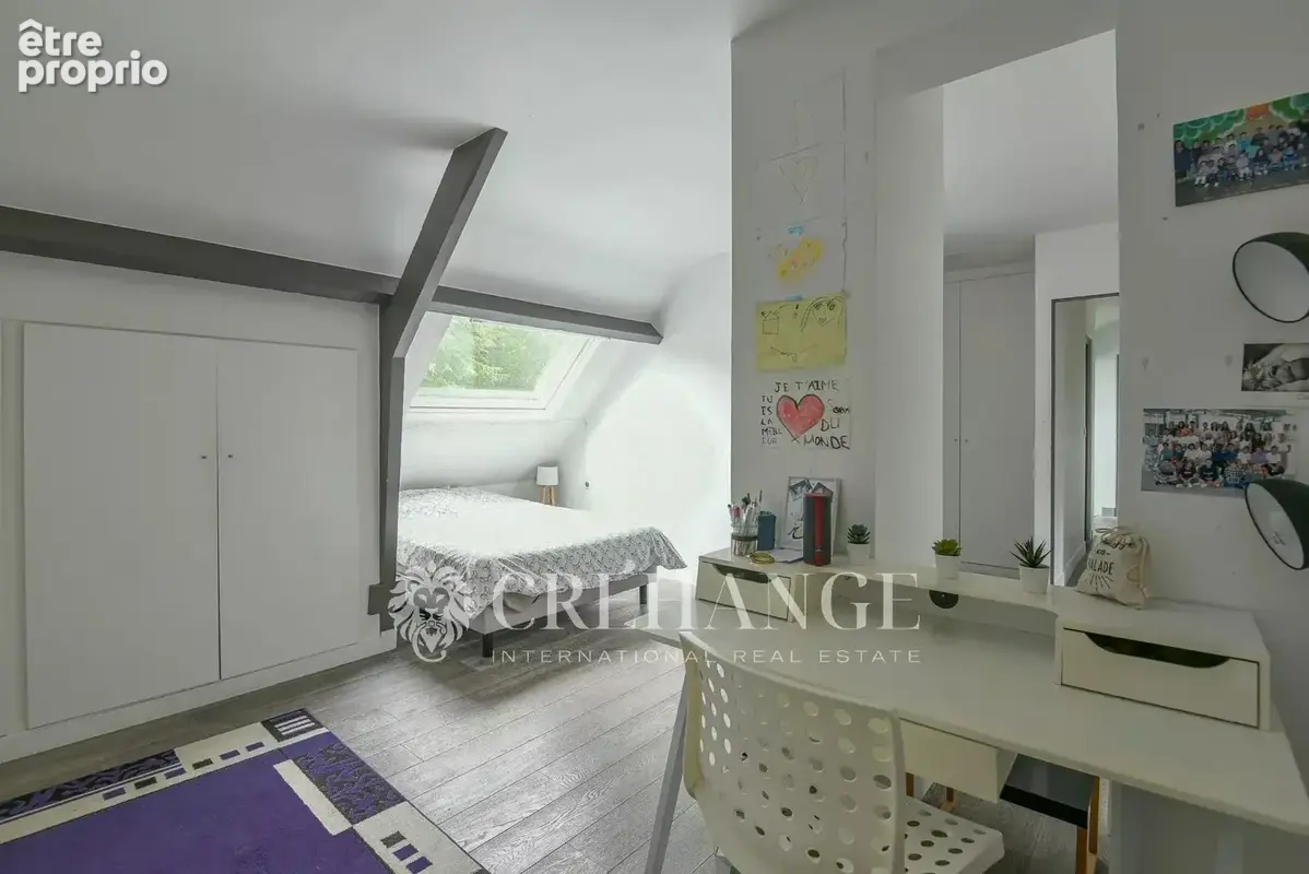La Celle-Saint-Cloud — Maison familiale contemporaine avec piscine, hammam et jardin paysagé - photo 25
