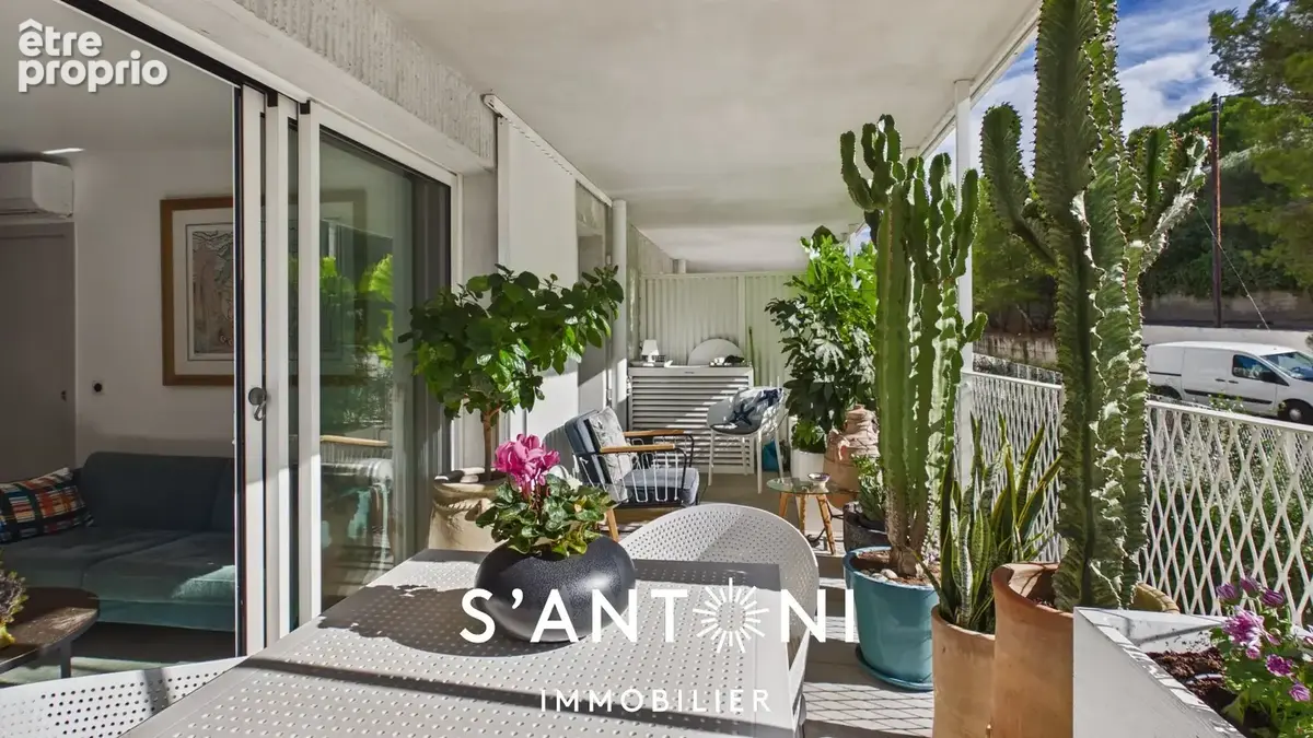 Élégant T2 de 55 m² avec terrasse et climatisation réversible  Immeuble de standing - photo 9