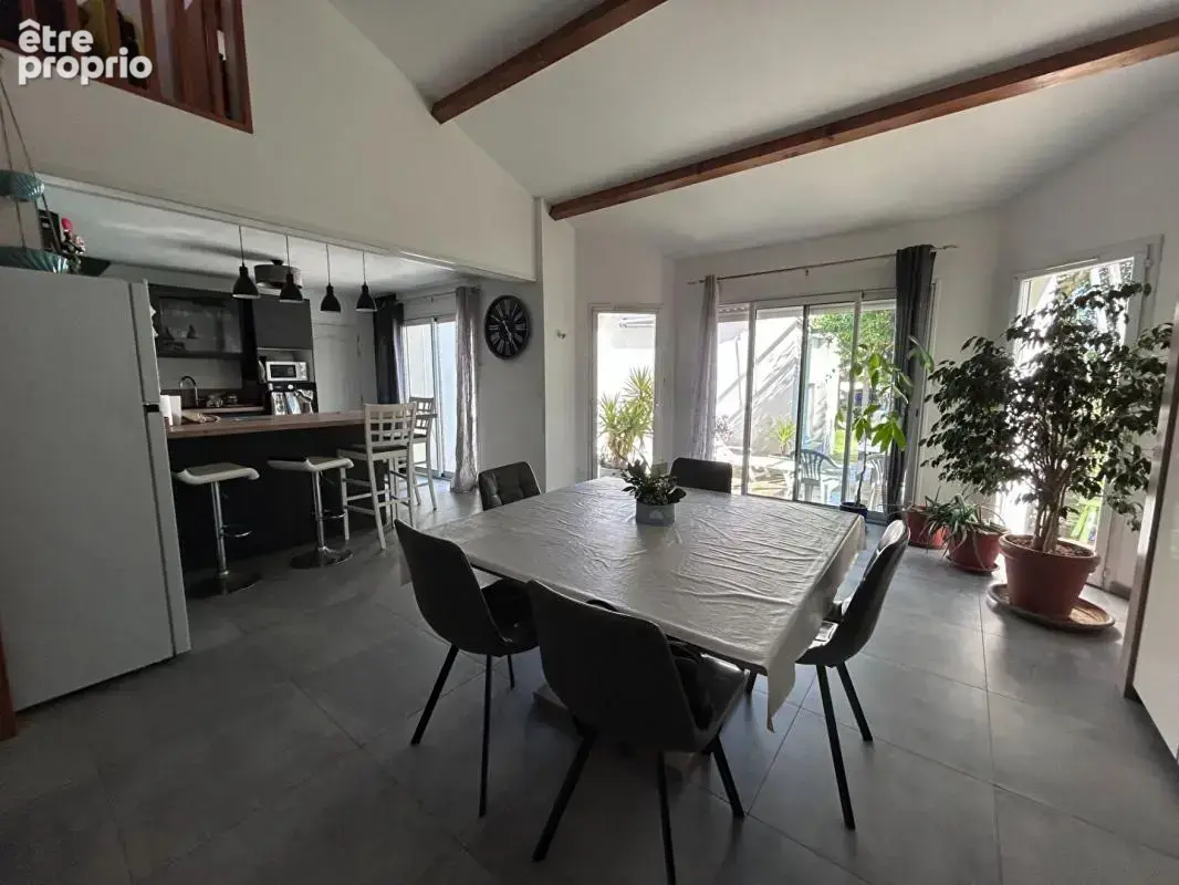 Maison 7 pièces 175 m2 - photo 2