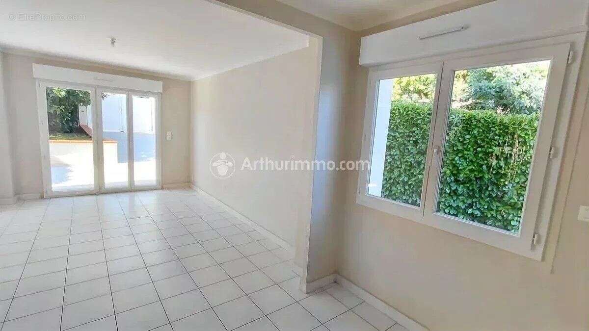 Vente Maison Castres(81100) 195 000ï¿œ - photo 5
