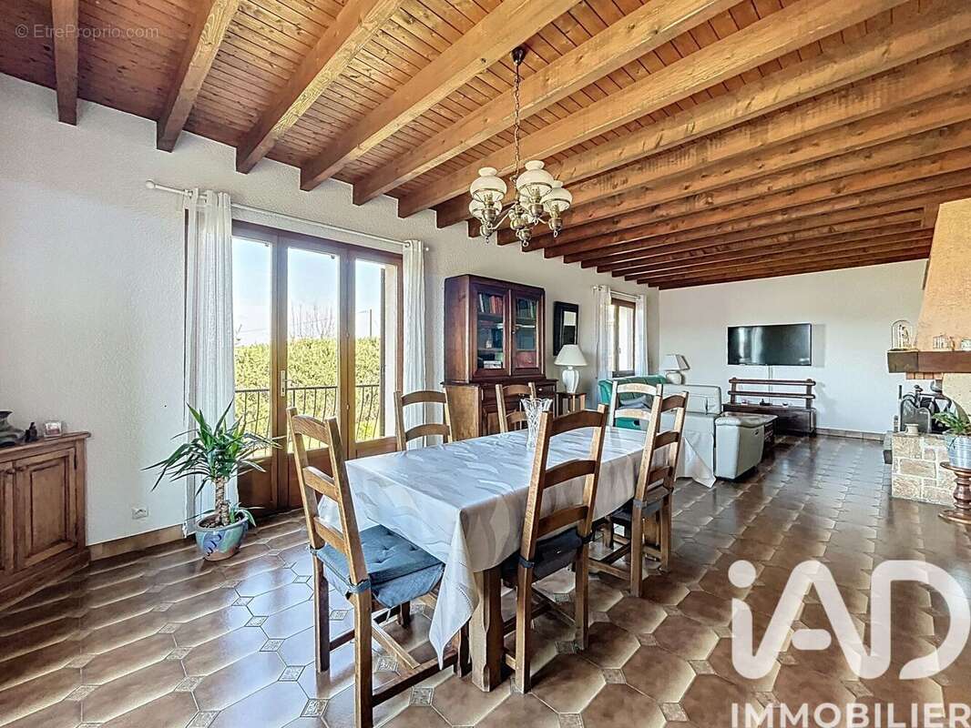 Photo 2 - Maison à SAINT-FERREOL-D'AUROURE