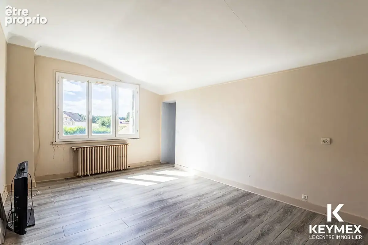 Appartement Baillet En France 3 pièce(s) 052.95 m2 a rénover - photo 5