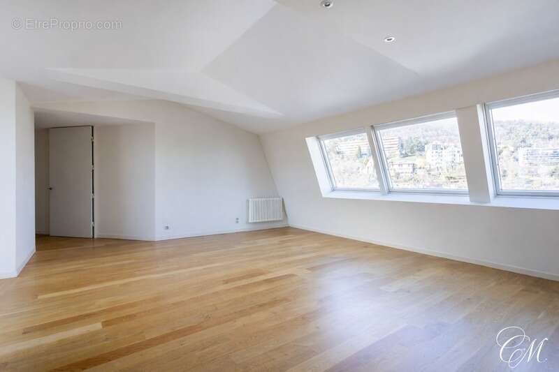 Appartement à CHAMALIERES