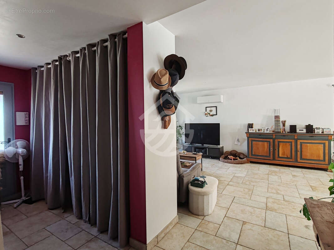 Maison à CHOMERAC