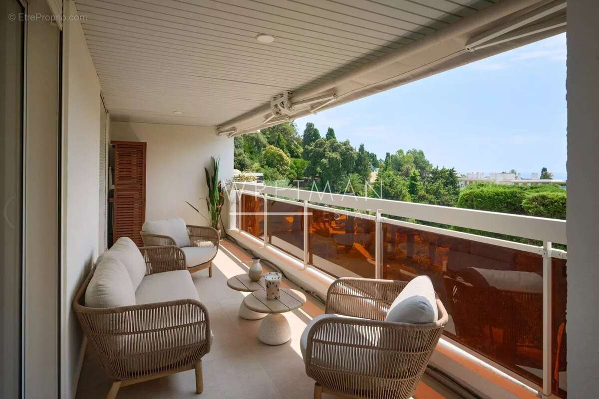 Appartement à CANNES