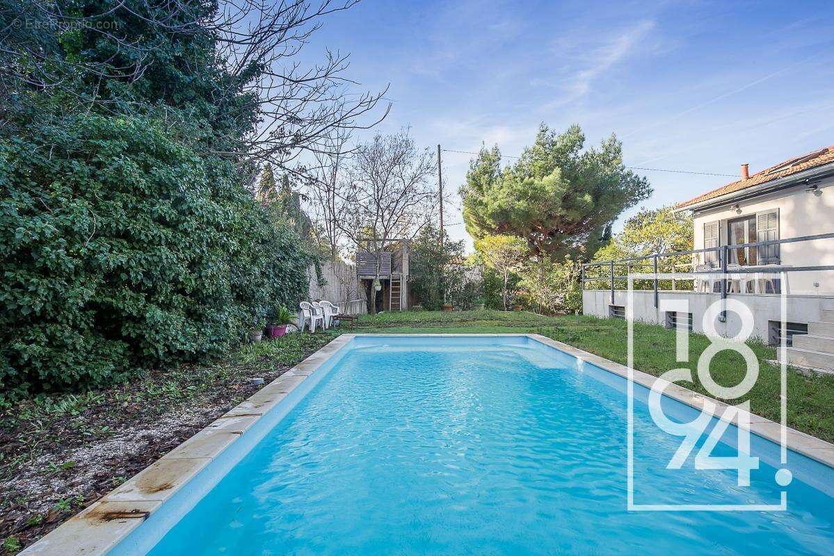 Maison à MARSEILLE-9E