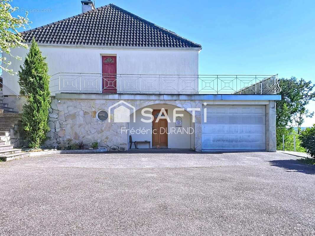 Photo 2 - Maison à FRONTONAS