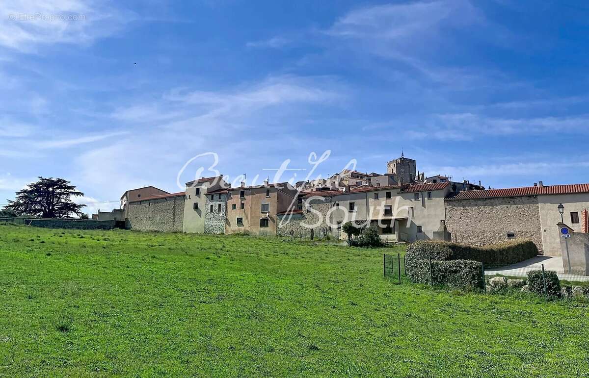 Maison à MONTALBA-LE-CHATEAU