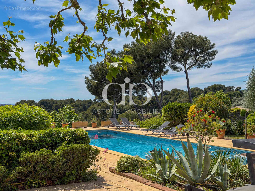 Maison à MARSEILLE-12E