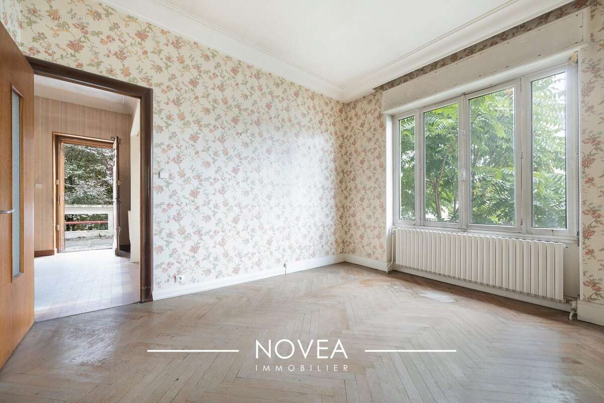 Maison à VILLEURBANNE