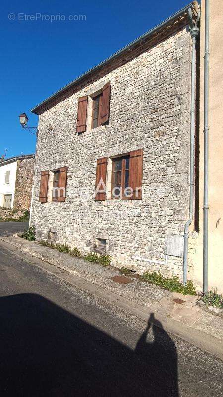 Maison à MONPAZIER