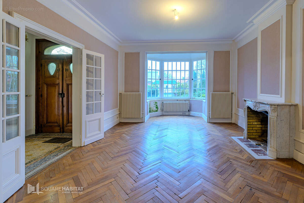 Maison à VILLERS-OUTREAUX