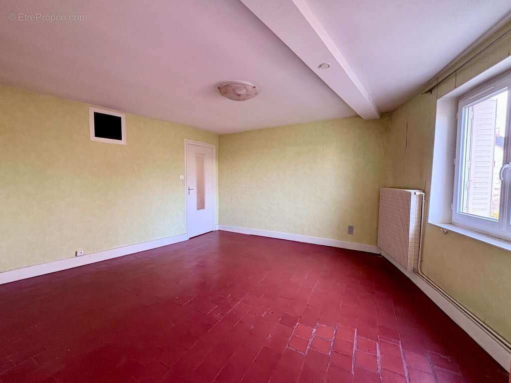 Appartement à AUTUN