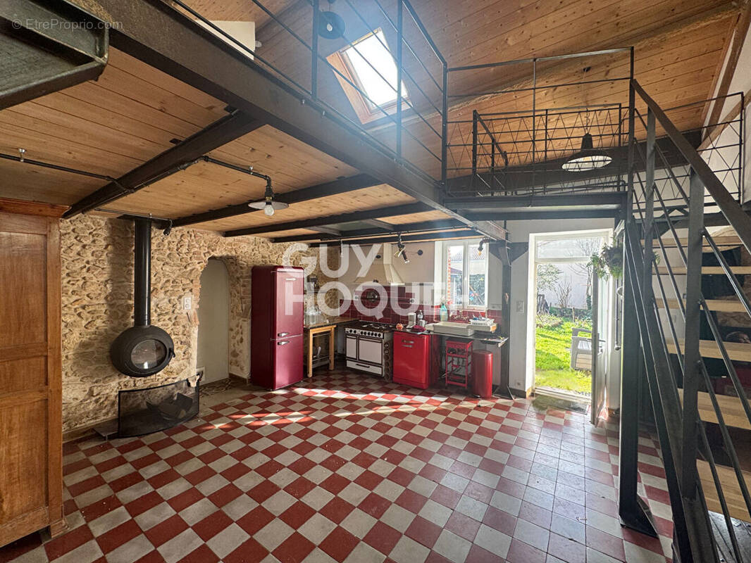 Maison à SALLERTAINE