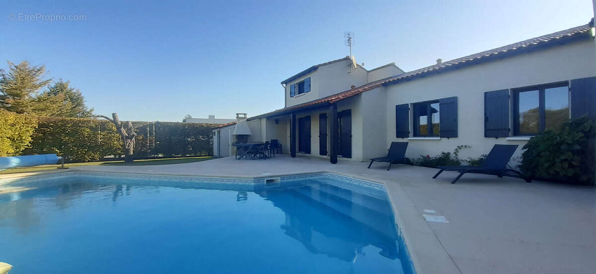 Maison à SAINT-SULPICE-DE-ROYAN