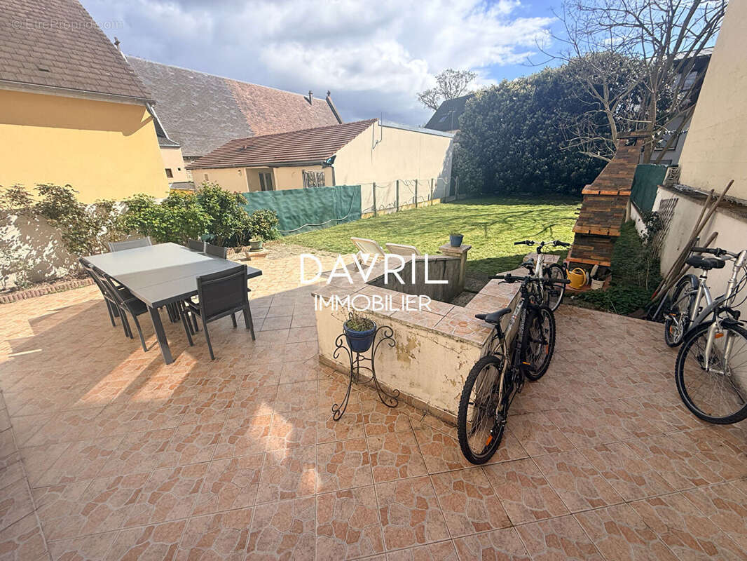 Maison à CONFLANS-SAINTE-HONORINE