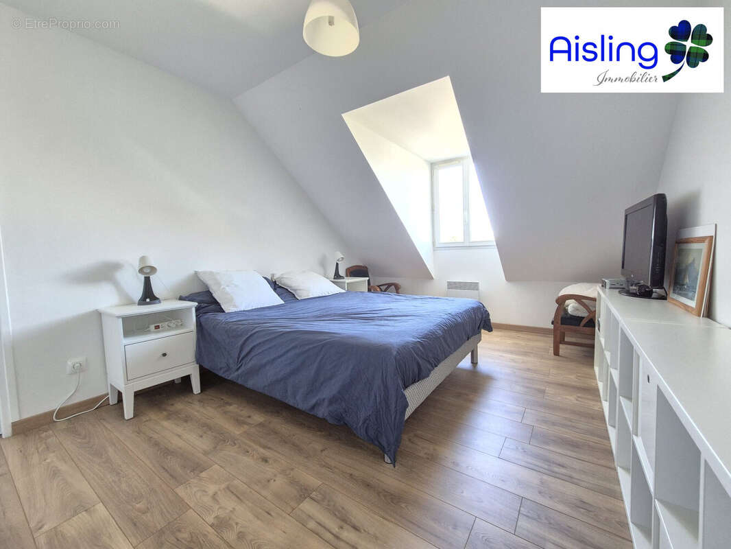 Maison à CINQ-MARS-LA-PILE