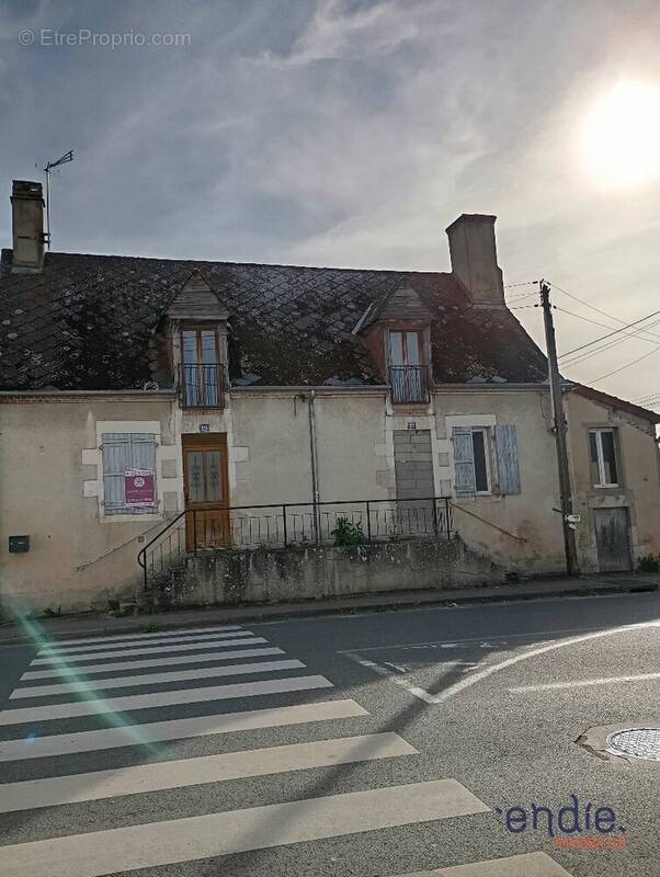 Maison à SANCOINS