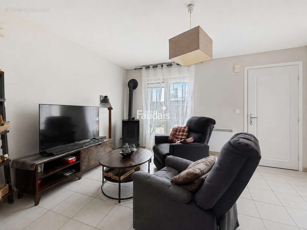 Maison 98 m² à Sainte-Mere-Eglise  - photo 7
