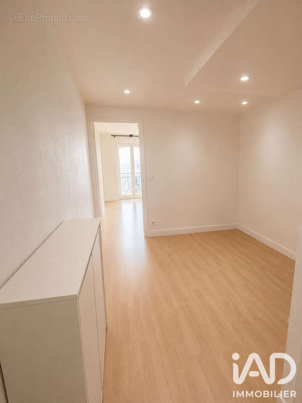 Appartement 35 m² à Neuilly-Sur-Seine  - photo 4