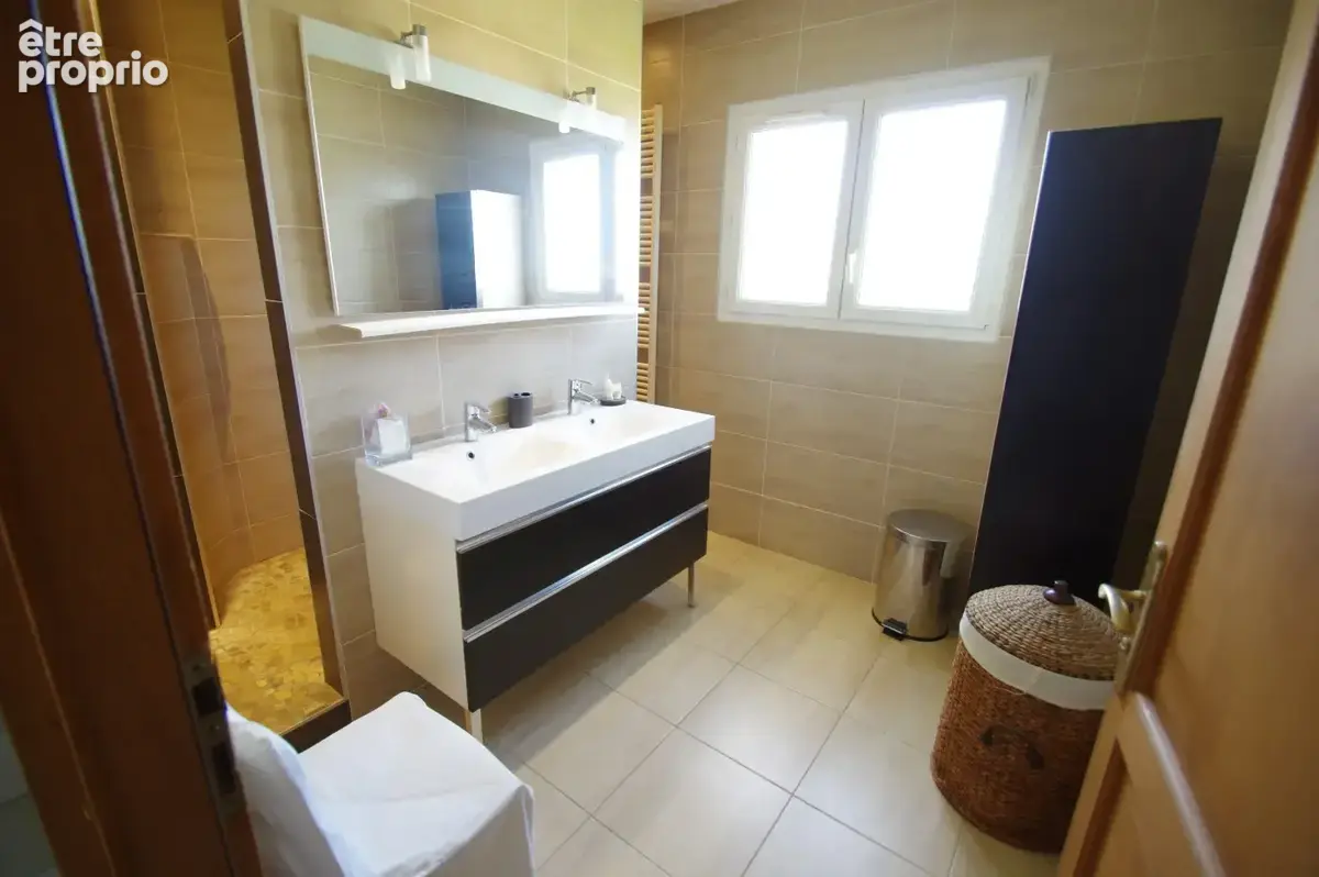 20min Mercy - Belle maison sur 25a avec piscine - photo 8