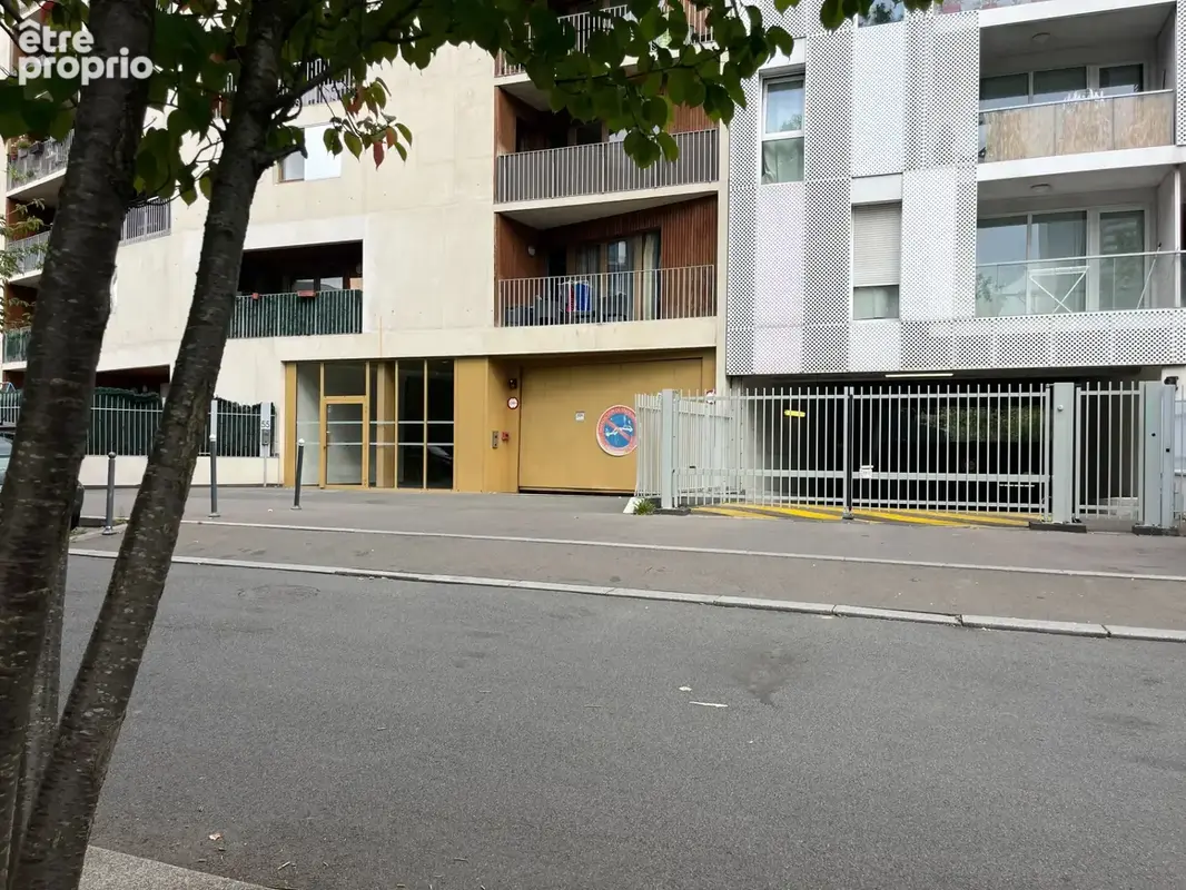 Place de parking à vendre LILLE (59) - photo 2