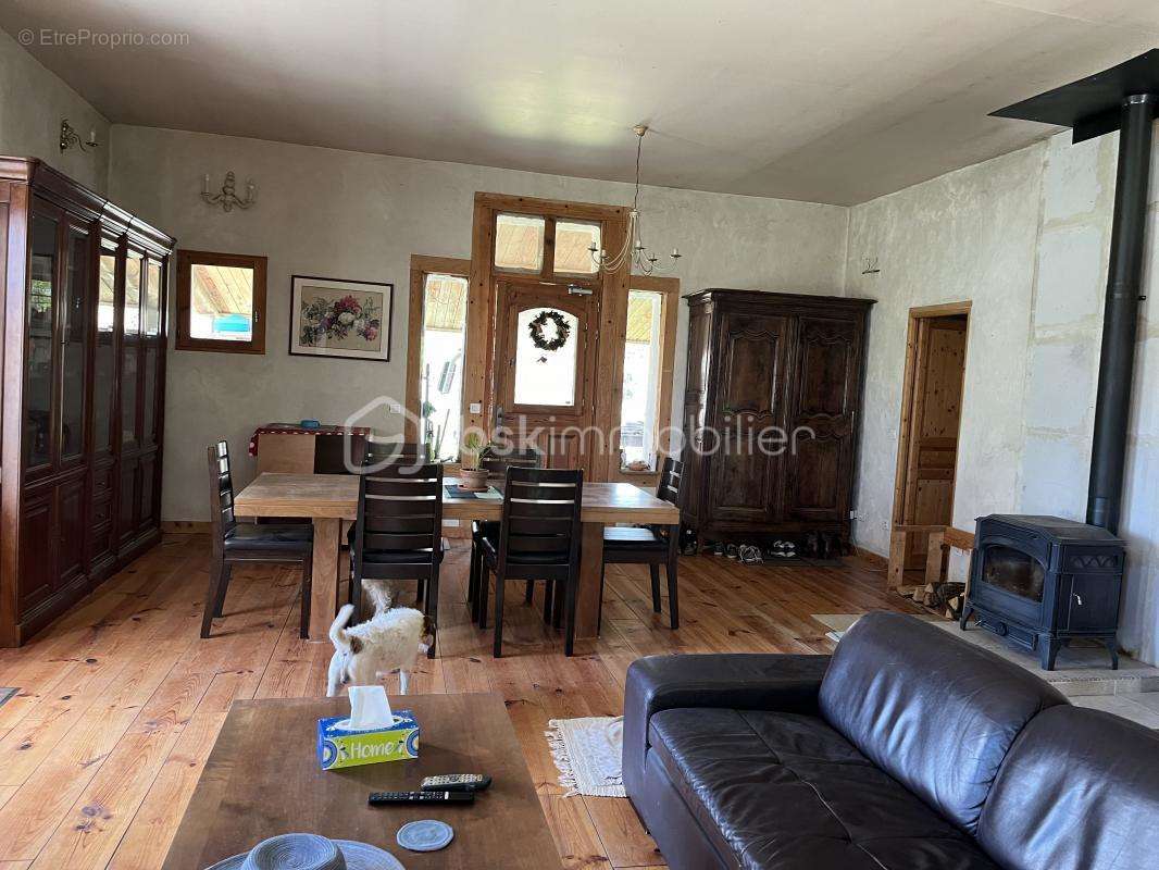 Maison à FORCALQUIER