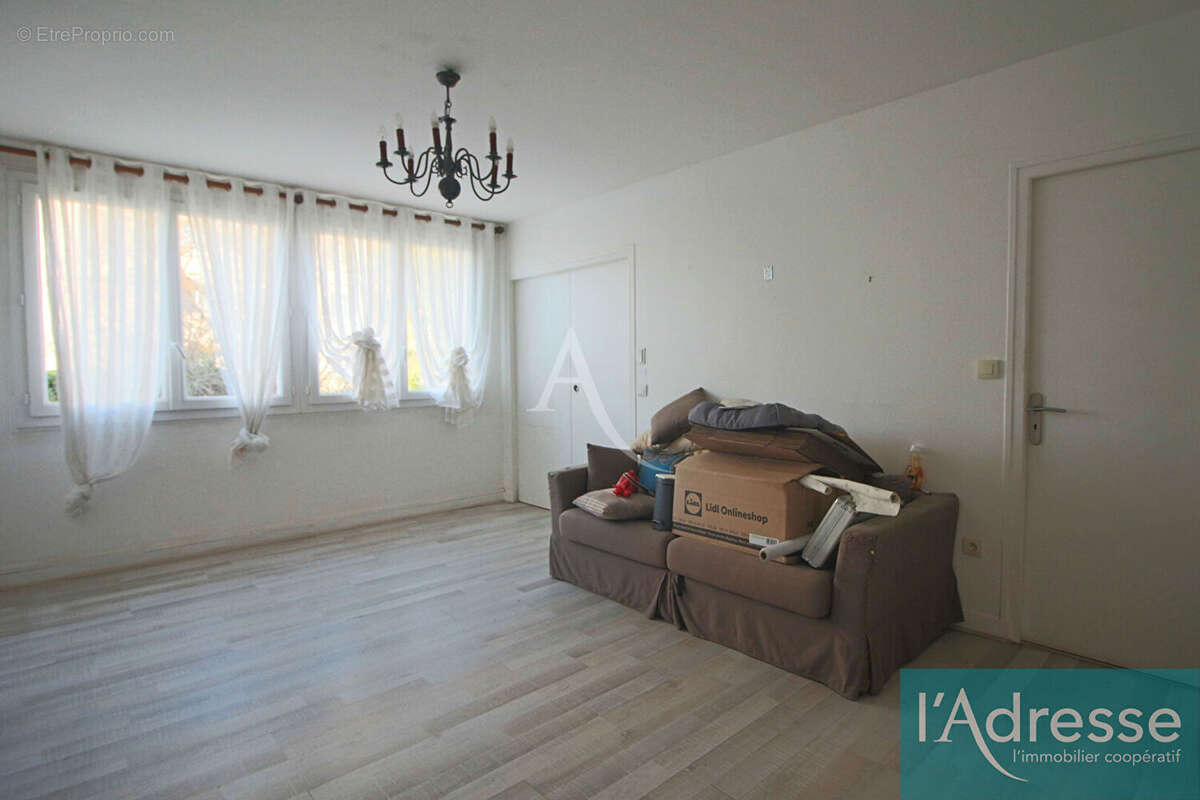 Appartement à VIRY-CHATILLON