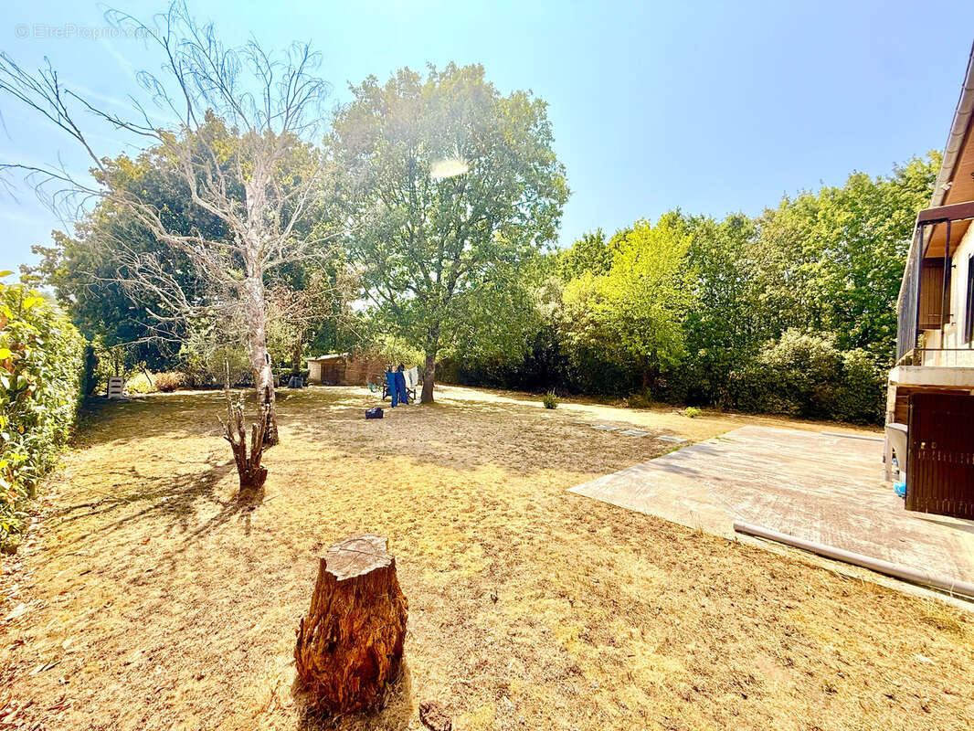Exclusivite ! a vendre a saint aignan de grand lieu jolie maison familiale de 180 m2 - 4 chambres + 1 bureau + - photo 11