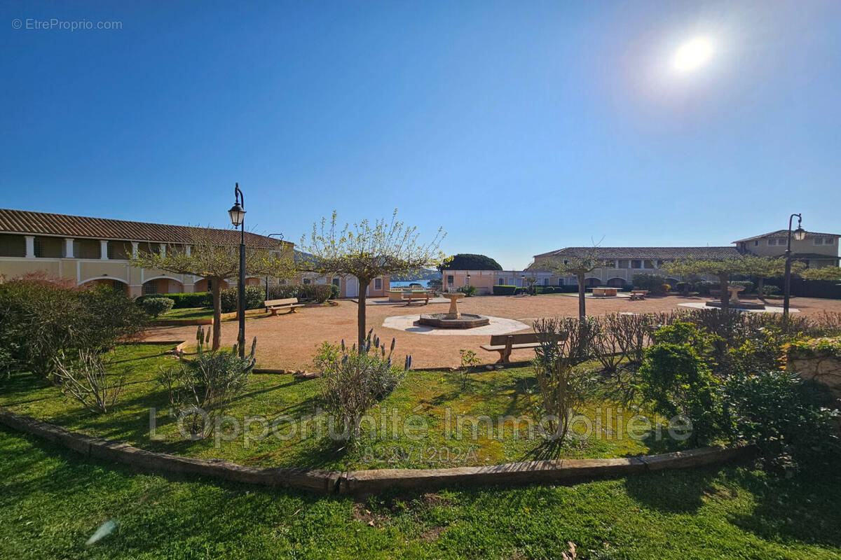 Appartement à SAINT-RAPHAEL