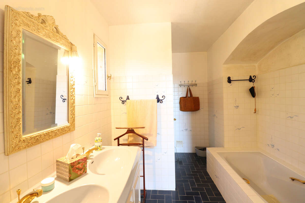 Maison à CAVALAIRE-SUR-MER