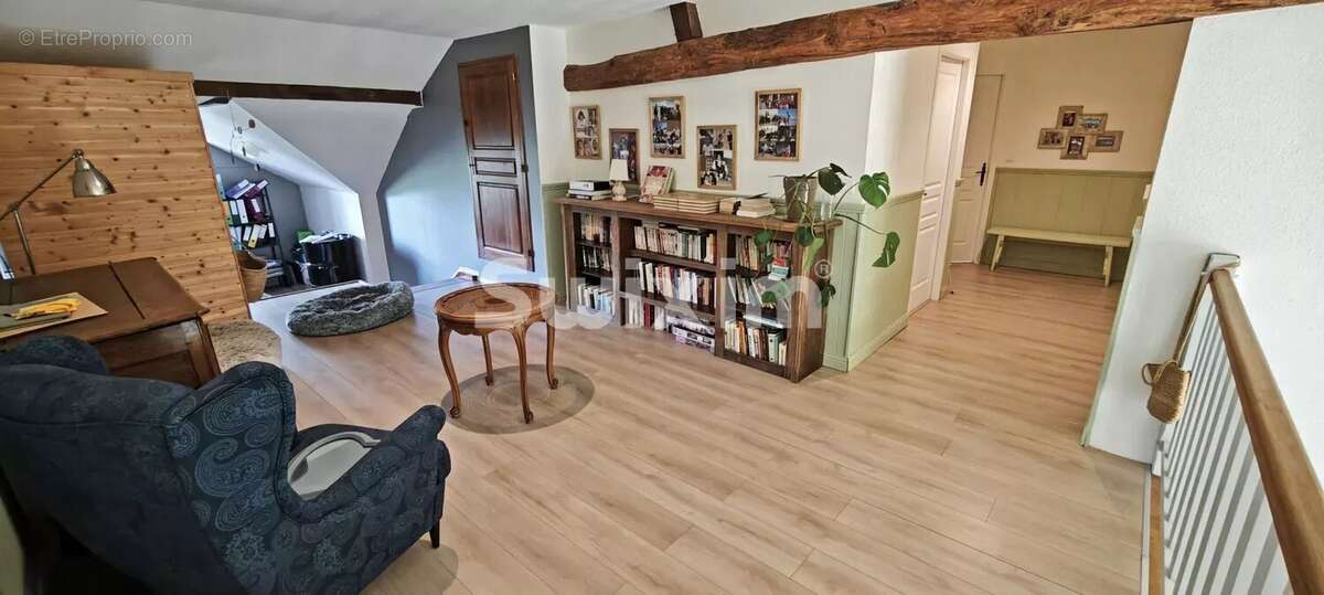 Maison à CHEVIGNY