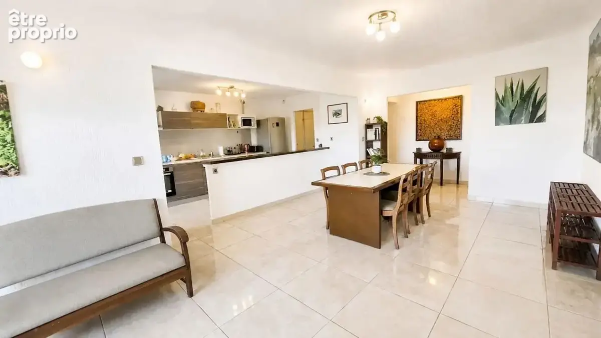 A VENDRE : T3 Rénové au Gosier (97190) - photo 5