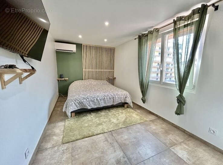 Appartement à SANARY-SUR-MER