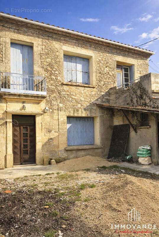 Maison à CASTRIES