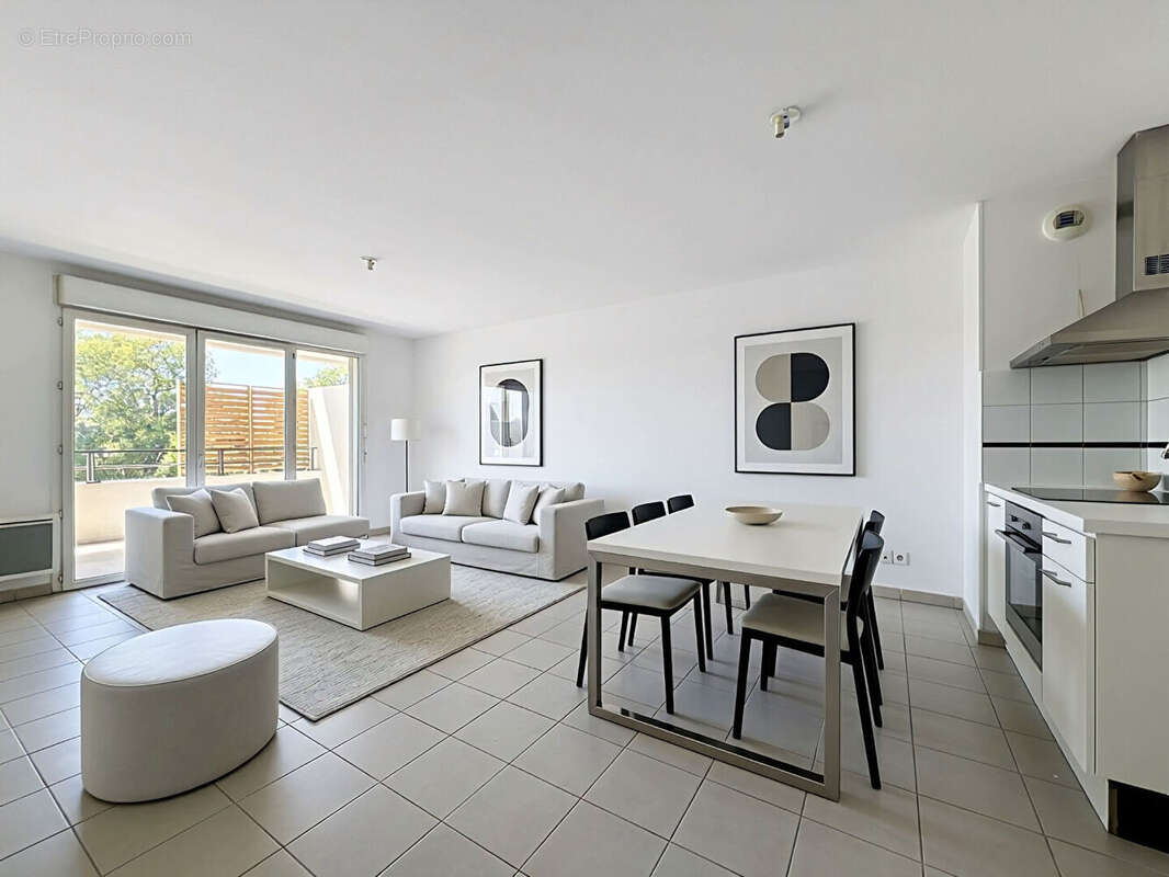 Appartement à MARSEILLE-11E