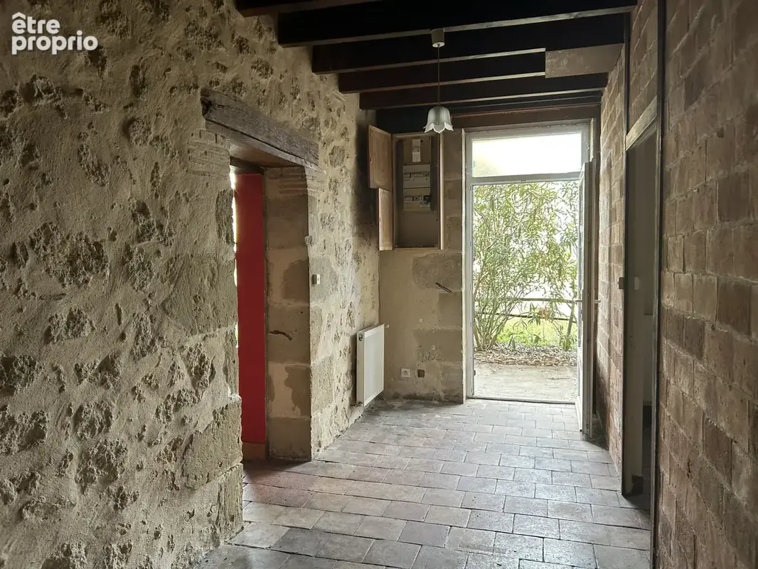 Maison en pierre - 3 chambres - photo 3