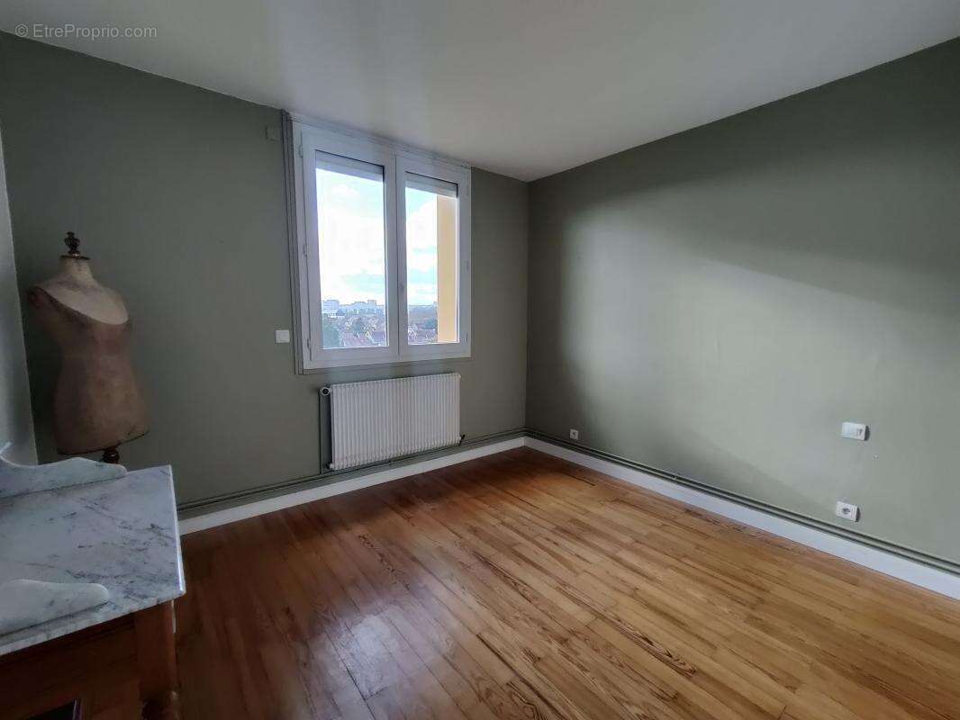 Appartement à LE PETIT-QUEVILLY