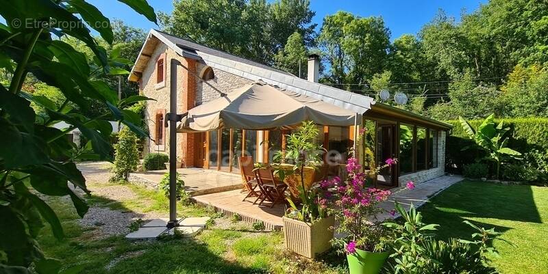 Maison à ETAMPES