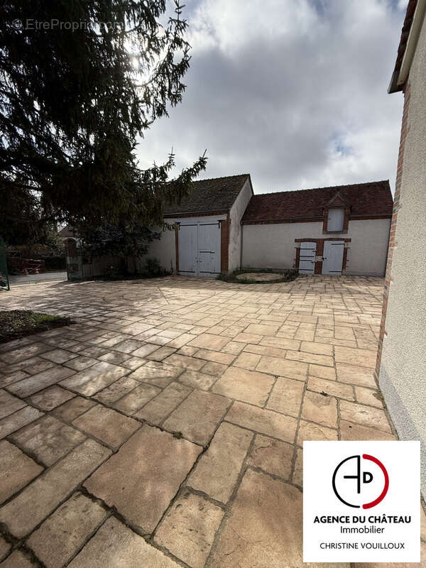 Maison à SAINT-PERE-SUR-LOIRE