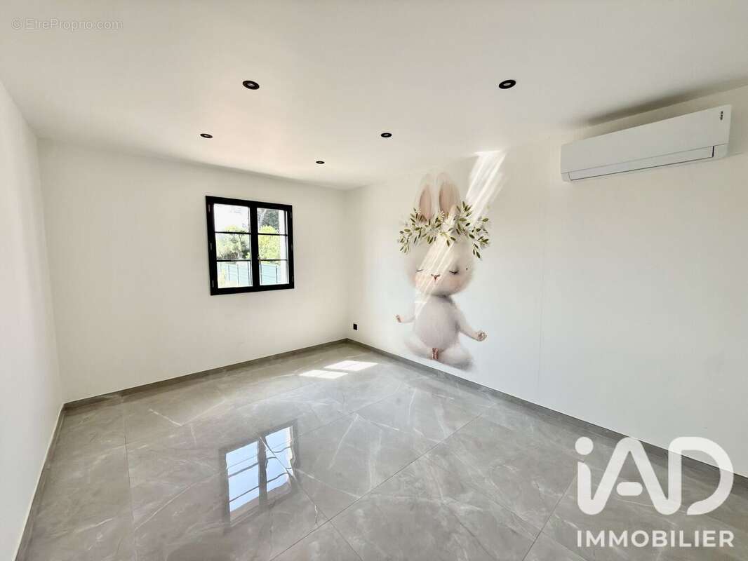 Photo 9 - Maison à FLASSANS-SUR-ISSOLE