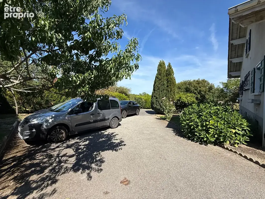 A vendre à Bons en Chablais Maison à rénover de 150 m² utiles avec sous-sol complet et annexes - photo 6