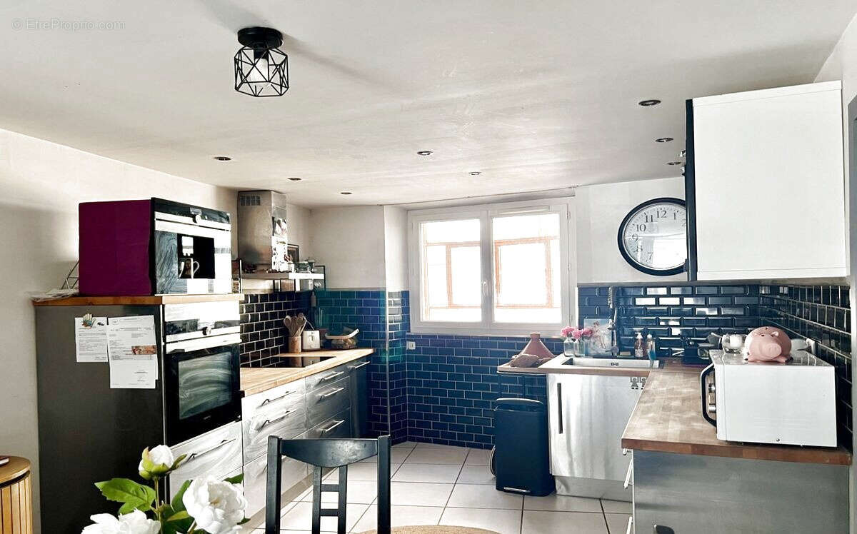 Maison à POURCIEUX