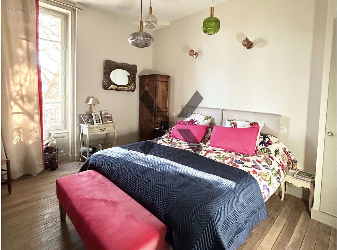 Maison à MABLY