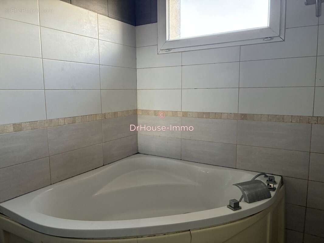 Maison 140 m² à Livron-Sur-Drome  - photo 16