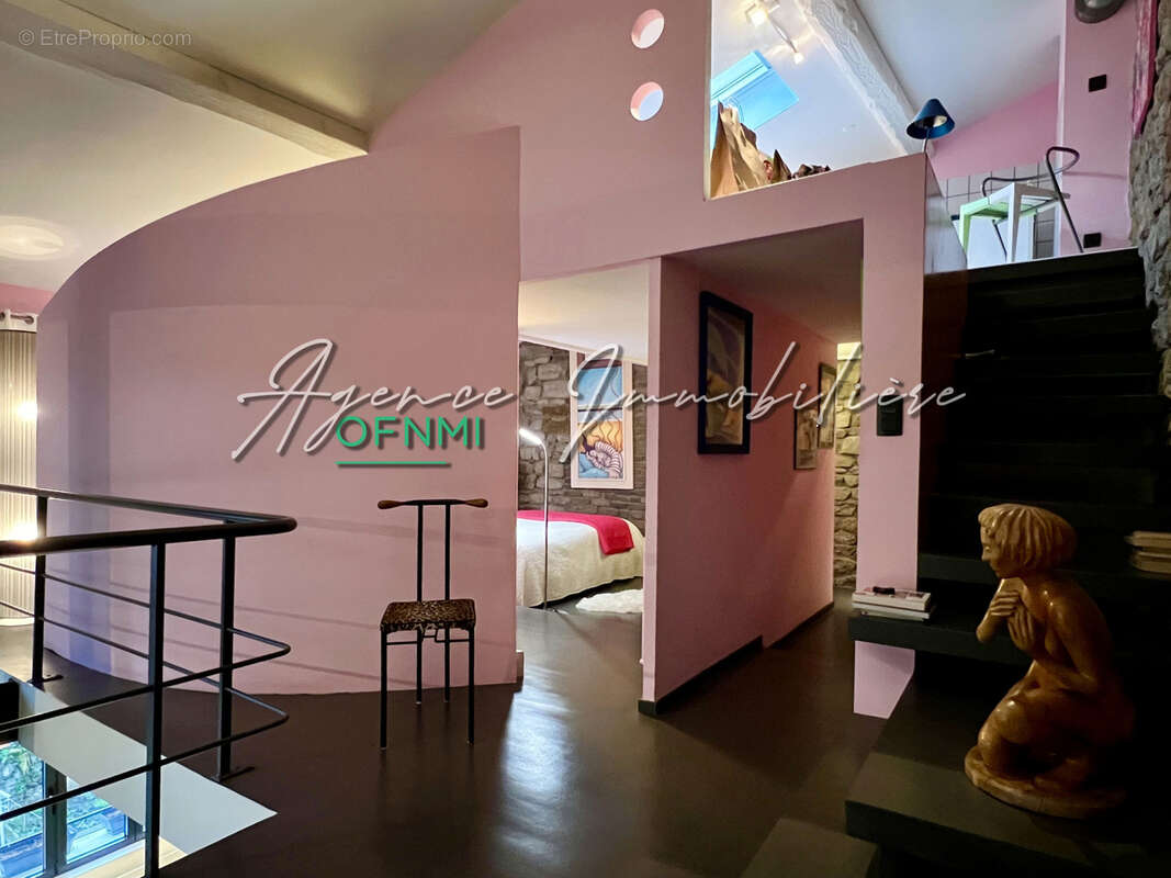 Appartement à SAINT-ETIENNE