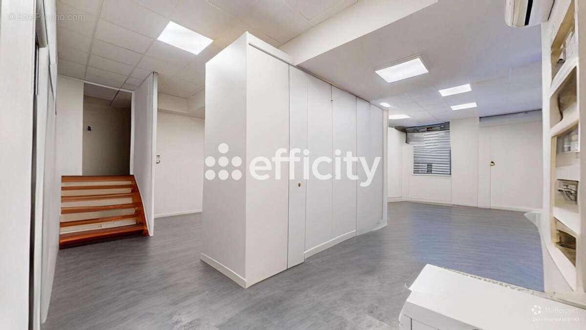 Locaux/Biens immobiliers - photo 22