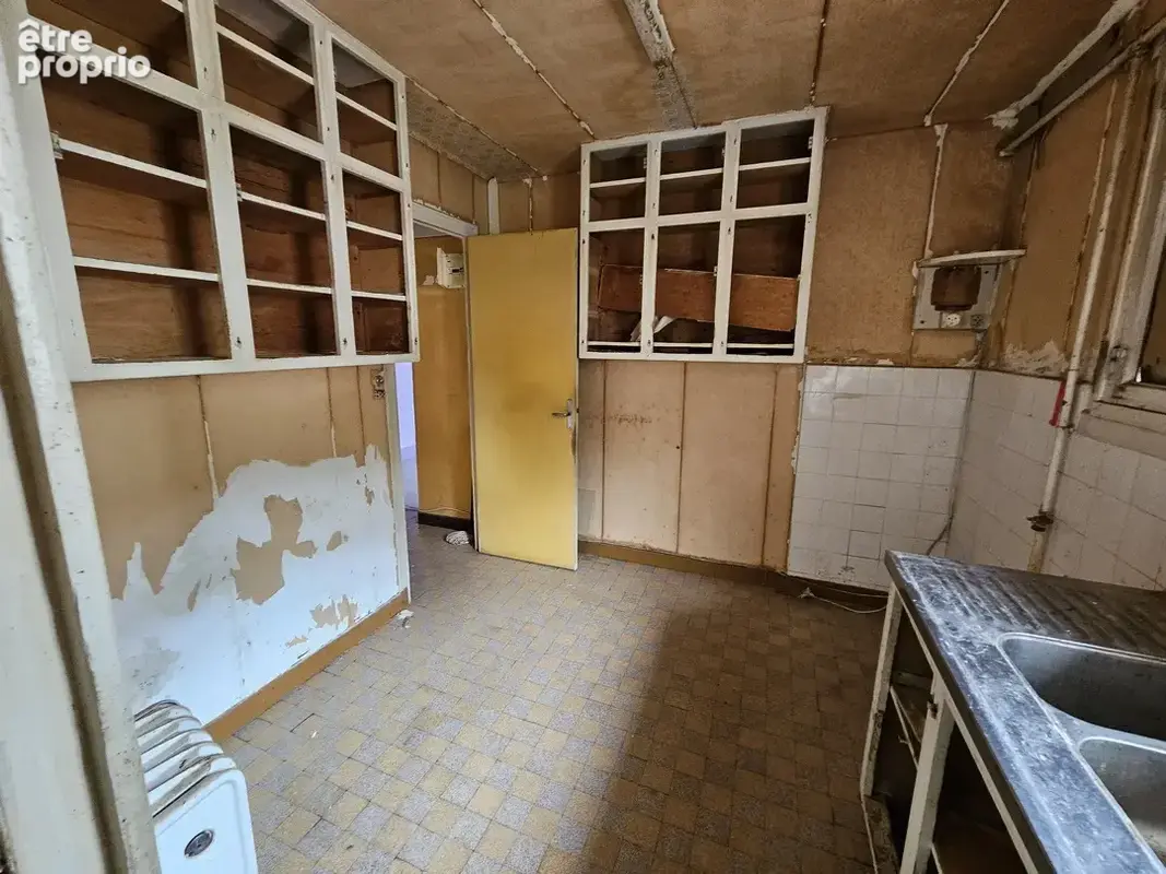 Saint-Claude, quartier SERGER, Appartement T3   55 m2   4e et dernier étage - photo 6