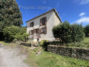 Maison à SAINT-MERD-DE-LAPLEAU