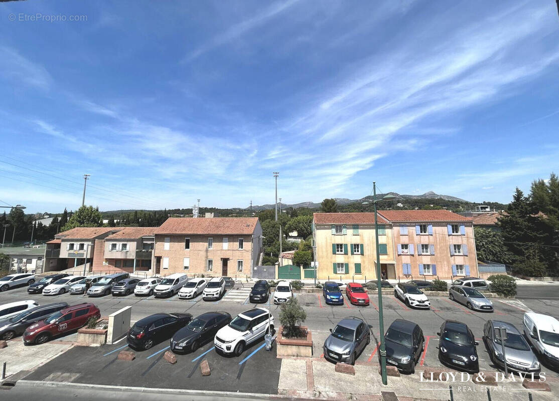Appartement à LA PENNE-SUR-HUVEAUNE